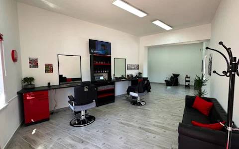 Realz Barber Shop image