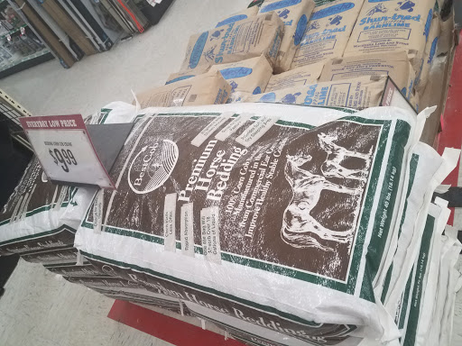 Home Improvement Store «Tractor Supply Co.», reviews and photos, 79 Weibel Ave, Saratoga Springs, NY 12866, USA