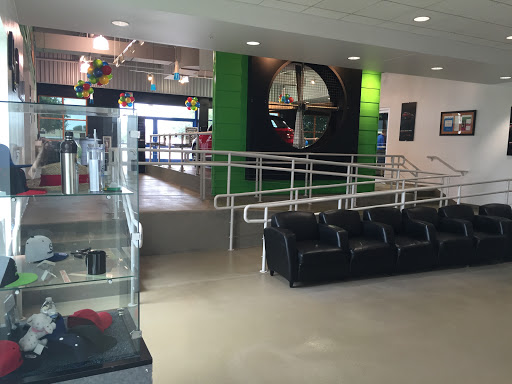 Mazda Dealer «Hiley Mazda of Hurst», reviews and photos, 625 NE Loop 820, Hurst, TX 76053, USA