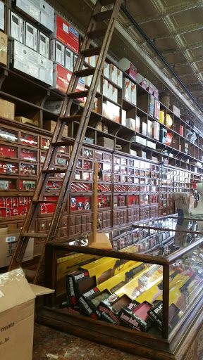 Hardware Store «Henne Hardware Co», reviews and photos, 246 W San Antonio St, New Braunfels, TX 78130, USA