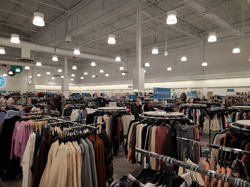 Department Store «Nordstrom Rack Easton Market», reviews and photos, 3736 Easton Market, Columbus, OH 43219, USA