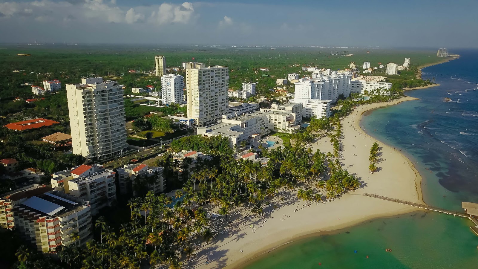 Foto von Hemingway beach - beliebter Ort unter Entspannungskennern