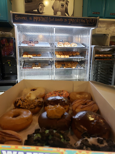 Donut Shop «Hurts Donut Co.», reviews and photos, 1301 5th St #105, Coralville, IA 52241, USA