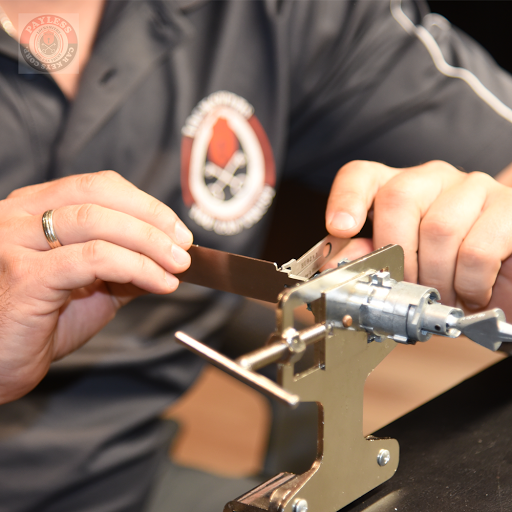 Locksmith «PAYLESS CAR KEYS», reviews and photos, 2035 Victory Blvd, Staten Island, NY 10314, USA