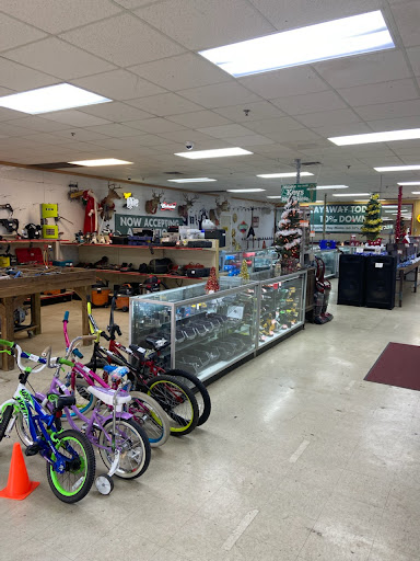 B & B Pawn, 2222 S Buckner Blvd, Dallas, TX 75227, USA, 