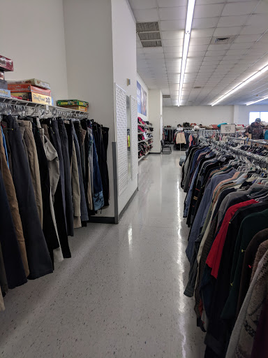 Thrift Store «Goodwill», reviews and photos, 4660 W Lloyd Expy, Evansville, IN 47712, USA