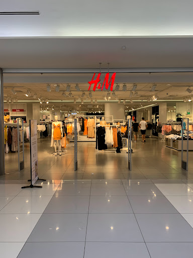 H&M