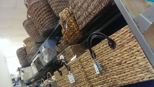 Department Store «T.J. Maxx», reviews and photos, 3400 Shoppers Dr, McHenry, IL 60050, USA