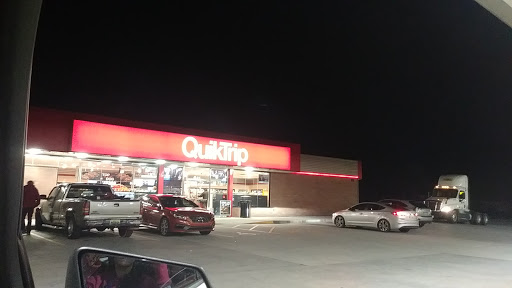 Gas Station «QuikTrip», reviews and photos, 611 Thornton Rd, Lithia Springs, GA 30122, USA