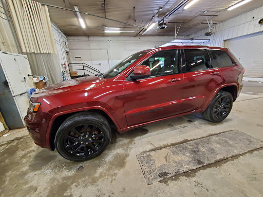 Volkswagen Dealer «Langway Chevrolet Volkswagen Of Manchester Center, Vt», reviews and photos, 4847 Main St, Manchester Center, VT 05255, USA