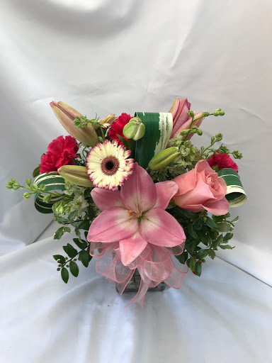 Florist «Crystals Flowers & Gifts», reviews and photos, 17314 Pacific Ave S, Spanaway, WA 98387, USA