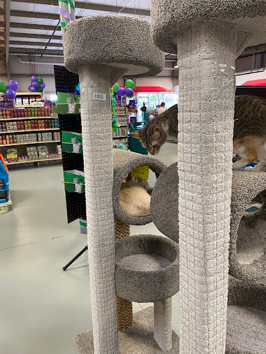 Pet Supply Store «Nashville Pet Products», reviews and photos, 2621 Cruzen St, Nashville, TN 37211, USA