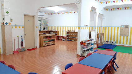 Sekolah Montessori Capung Kuning