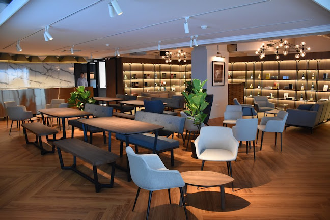 Opinii despre Assembly Works în Singapore - Financial Consultant