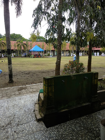 SMP Negeri 2 Adipala