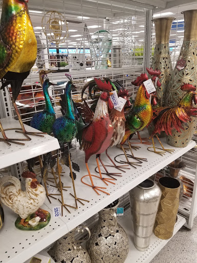 Clothing Store «Burlington Coat Factory», reviews and photos, 1055 S Main St, Manteca, CA 95337, USA