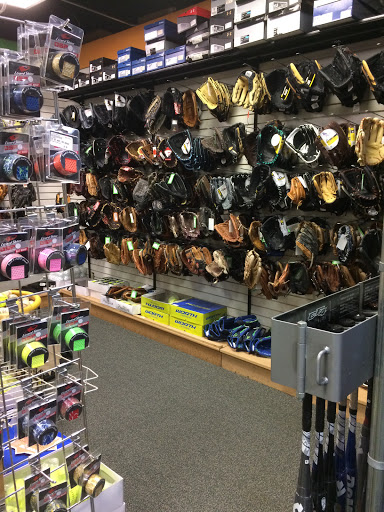 Sporting Goods Store «Play It Again Sports», reviews and photos, 1422 NW 9th St, Corvallis, OR 97330, USA