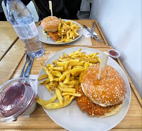 Sandwich au poulet du Restaurant Mama Roasta à Boulogne-Billancourt - n°2