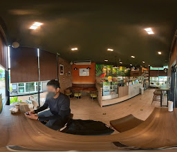 คาเฟ่อเมซอน ข้างสถานีรถไฟราชบุรี photo