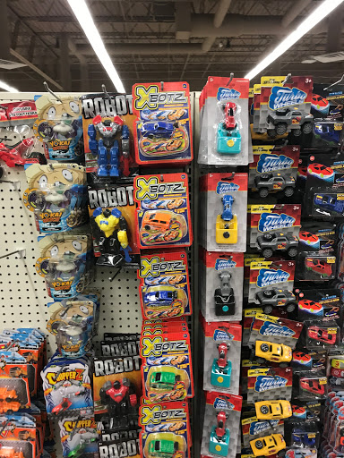 Dollar Store «Dollar Tree», reviews and photos, 2325 S Stemmons Fwy #501, Lewisville, TX 75067, USA