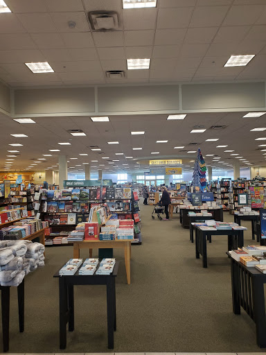 Book Store «Barnes & Noble», reviews and photos, 12701 Hill Country Blvd, Bee Cave, TX 78738, USA