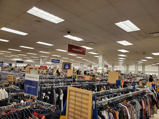 Department Store «Marshalls & HomeGoods», reviews and photos, 701 NJ-440, Jersey City, NJ 07304, USA