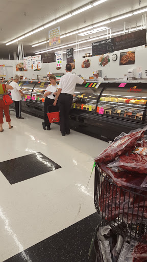 Grocery Store «Fareway Grocery», reviews and photos, 2050 John F Kennedy Rd, Dubuque, IA 52002, USA