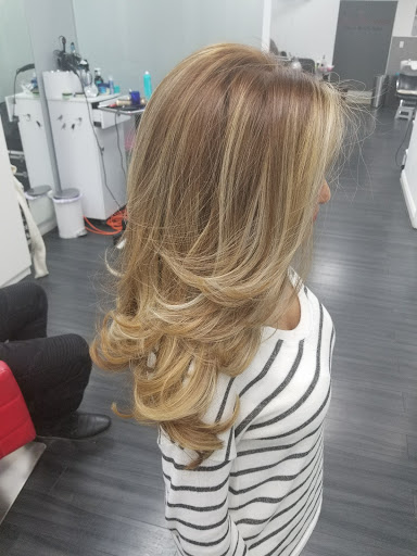 Beauty Salon «Classy On Collins Spa and Beauty Salon», reviews and photos, 18206 Collins Ave, Sunny Isles Beach, FL 33160, USA