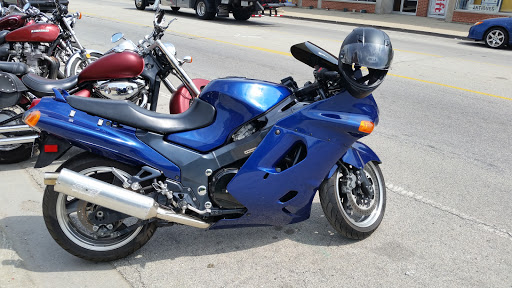 Motorcycle Repair Shop «Albrecht Fast Track», reviews and photos, 1664 E Oakton St, Des Plaines, IL 60018, USA