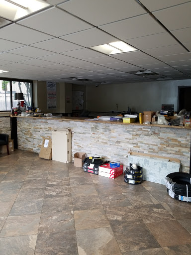 Auto Repair Shop «12 Volt Doctor», reviews and photos, 2917 Arthur Kill Rd, Staten Island, NY 10309, USA