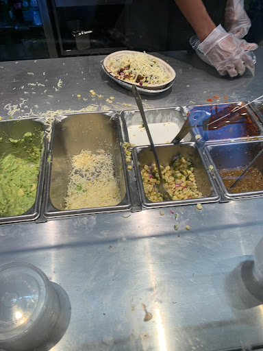 Mexican Restaurant «Chipotle Mexican Grill», reviews and photos, 4655 PGA Boulevard F, Palm Beach Gardens, FL 33418, USA