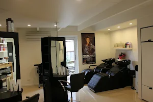 M Salon image