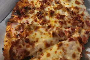 Loofy's Pizza image