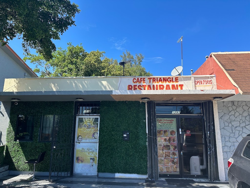 Cafe Triangle Restaurant 33147