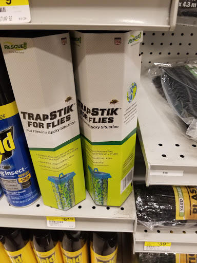 Animal Feed Store «Wilco Farm Store», reviews and photos, 2300 E Hancock St, Newberg, OR 97132, USA