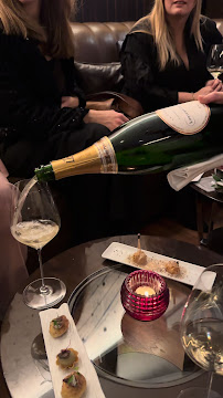 Champagne du Restaurant gastronomique L'Oiseau Blanc à Paris - n°5