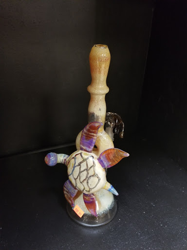 Tobacco Shop «Smoke 4 Less Lax», reviews and photos, 4300 Mormon Coulee Rd, La Crosse, WI 54601, USA