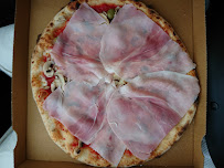 Plats et boissons du Pizzas à emporter L' As pâte à pizza à Le Verdon-sur-Mer - n°15