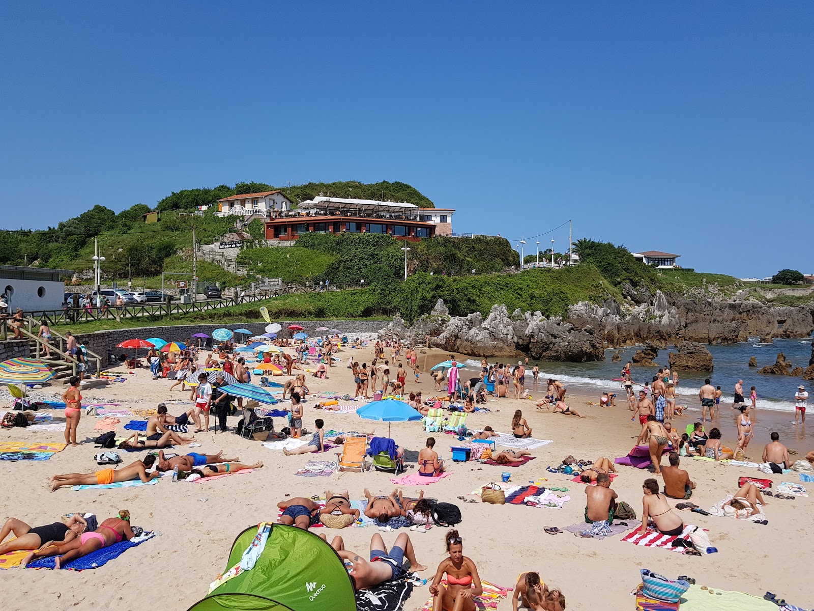 Fotografie cu Playa de Toro cu nivelul de curățenie înalt