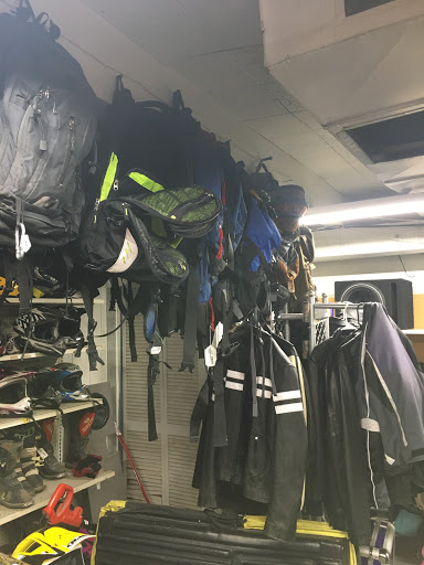 Pawn Shop «Xtreme Pawn - Lindon», reviews and photos, 720 State St, Lindon, UT 84042, USA