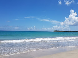 Playa Costa Esmeralda'in fotoğrafı - rahatlamayı sevenler arasında popüler bir yer
