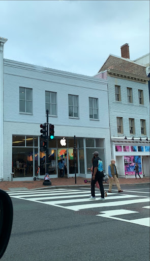 Computer Store «Apple Georgetown», reviews and photos, 1229 Wisconsin Ave NW, Washington, DC 20007, USA