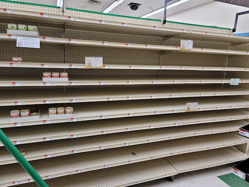 Pet Supply Store «Pet Supplies Plus», reviews and photos, 171 Sockanosset Cross Rd, Cranston, RI 02920, USA