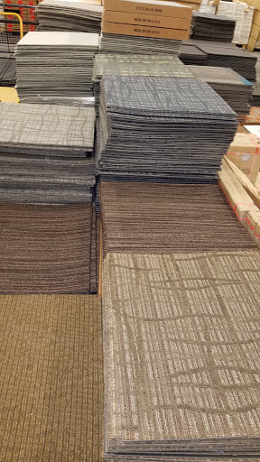 Home Goods Store «Hoods Discount Home Center», reviews and photos, 4401 MO-30, House Springs, MO 63051, USA