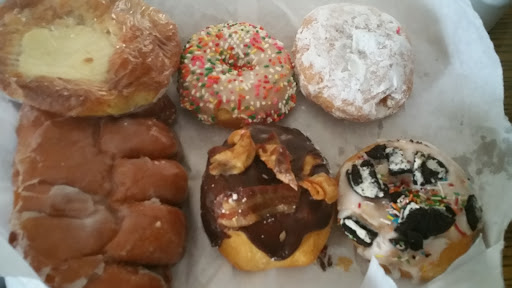 Donut Shop «Grand Slam Donuts», reviews and photos, 10078 Arrow Rte # B, Rancho Cucamonga, CA 91730, USA