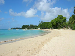 Foto de Gibbes beach área de comodidades