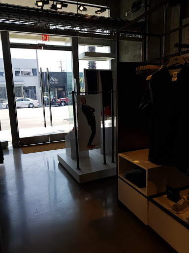 Shoe Store «Adidas Originals», reviews and photos, 8009 Melrose Ave, Los Angeles, CA 90046, USA