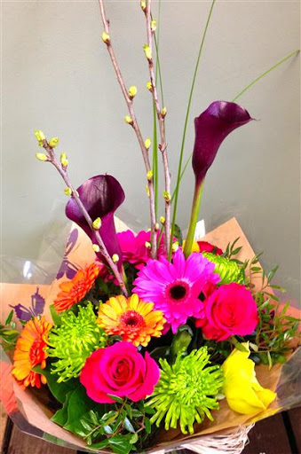 Artificial flower shops in Glasgow