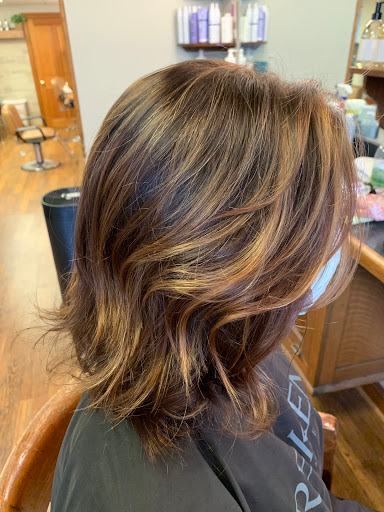 Hair Salon «County Seat Style Hair Salon and Barber Shop», reviews and photos, 105 N Church St, West Chester, PA 19380, USA