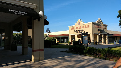 Levi's Outlet Store - 845 Premium Outlets Blvd, Hagerstown, Maryland, US -  Zaubee